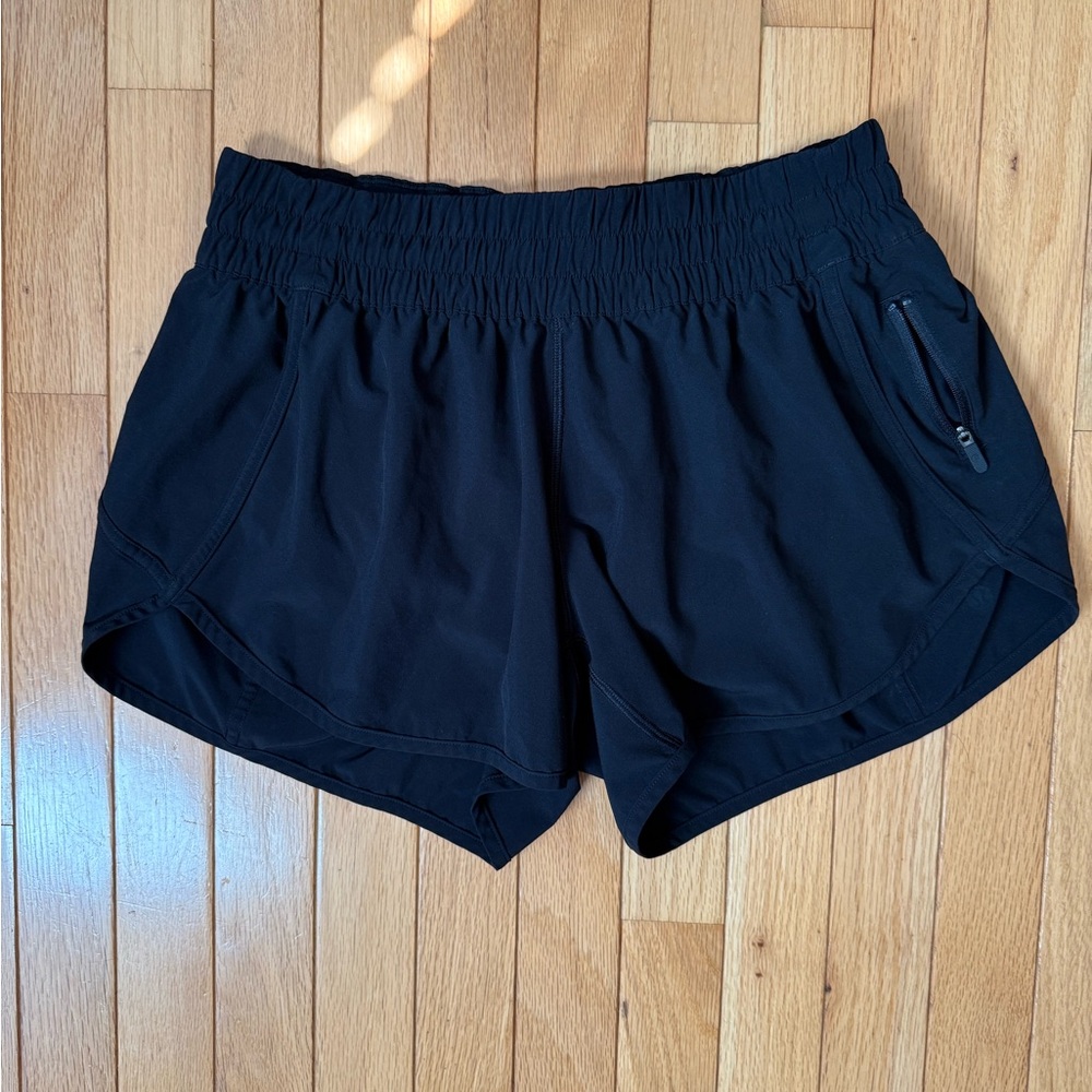 Lululemon tracker V shorts